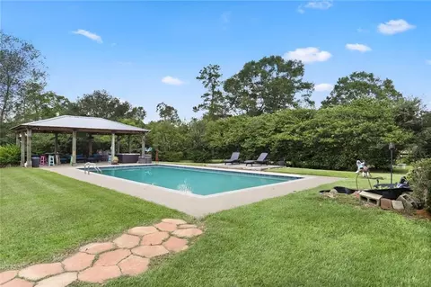 Exterior - 81439 Jim Sharp Rd, Covington, LA 70435 photo 7 of 13
