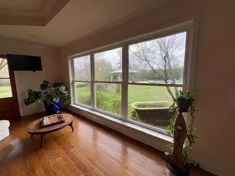 Living - 81439 Jim Sharp Rd, Covington, LA 70435 photo 1 of 4