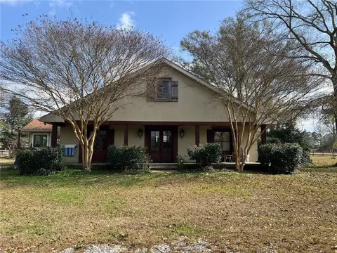 Exterior - 81439 Jim Sharp Rd, Covington, LA 70435 photo 2 of 13