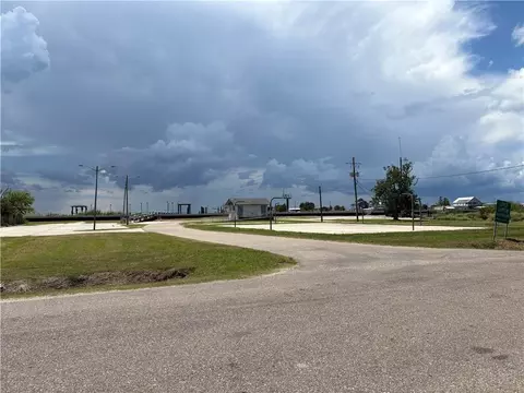 5555 Jean Lafitte Blvd, Lafitte, LA 70067 photo 4