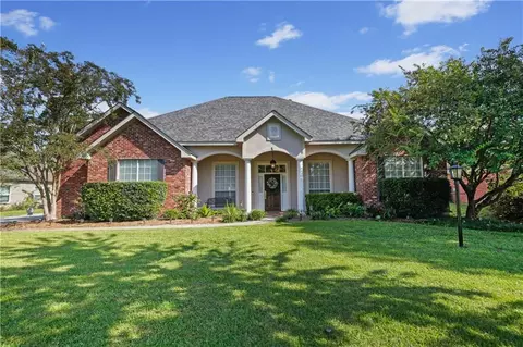 2619 Bluff Ct, Mandeville, LA 70448 photo 1