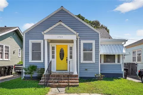 3705 Fairmont Dr, New Orleans, LA 70122