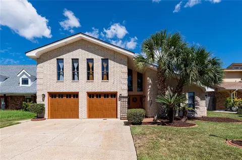 411 Charles Ct, Slidell, LA 70458 photo 1