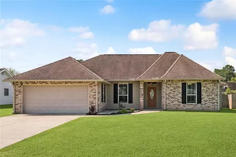 305 Anthony Ave, Abita Springs, LA 70420