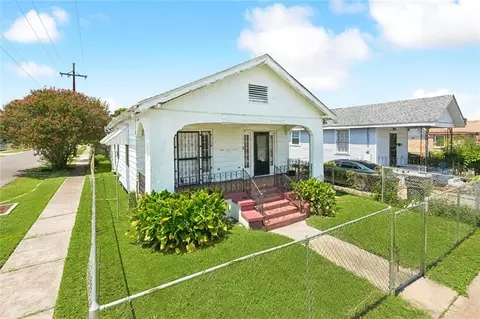 1700 Piety St, New Orleans, LA 70117