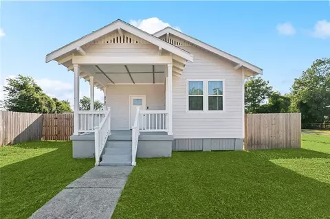4747 Reynes St, New Orleans, LA 70126