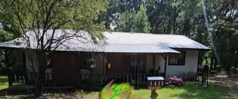 1435 Clay St, Zwolle, LA 71486