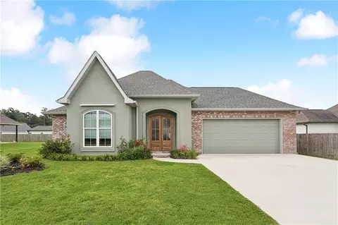 20086 Linden St, Covington, LA 70435 photo 1