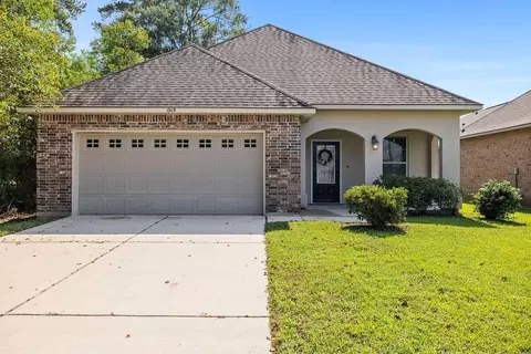 19119 Greenleaf Cir, Ponchatoula, LA 70454