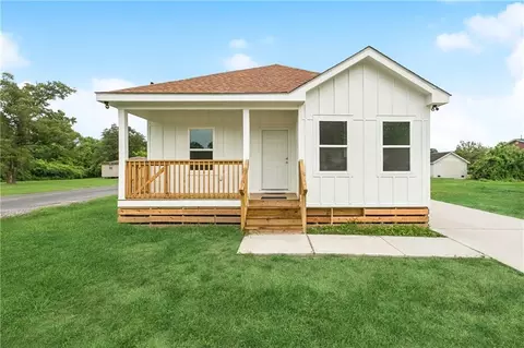 1901 Mathis Ave, Harvey, LA 70058