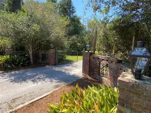 73279 Military Rd, Covington, LA 70435