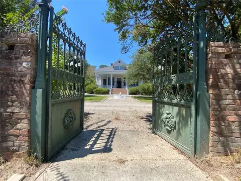 73279 Military Rd, Covington, LA 70435