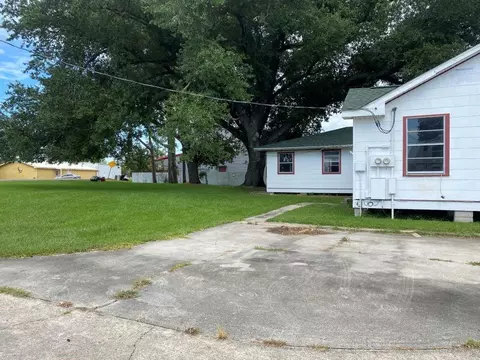 Exterior - 12969 E Main St, Larose, LA 70373 photo 3 of 14