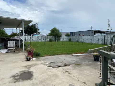 Exterior - 12969 E Main St, Larose, LA 70373 photo 14 of 14