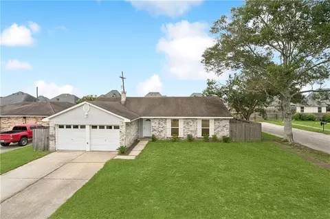 151 Defiance Dr, Slidell, LA 70458 photo 1