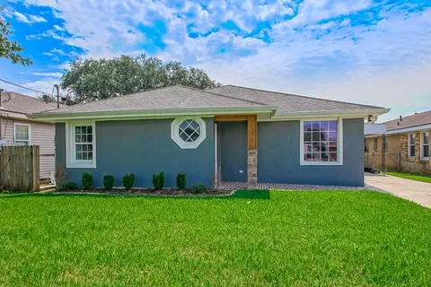 2121 Margaret Ln, Meraux, LA 70075