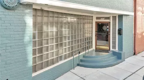 422 Notre Dame St #1, New Orleans, LA 70130