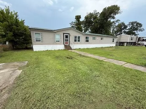 263 Pitre St, Houma, LA 70363