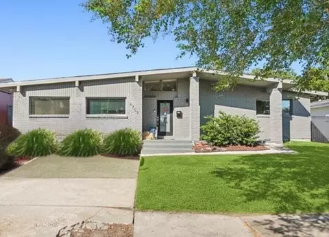 6709 Hastings St, Metairie, LA 70003