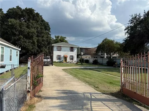 11410 Hayne Blvd, New Orleans, LA 70128