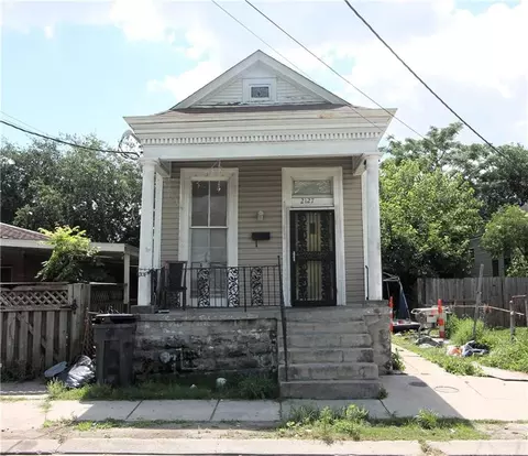 2127 Almonaster Ave, New Orleans, LA 70117