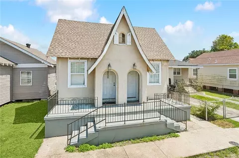 2211 13 Mandeville St, New Orleans, LA 70117