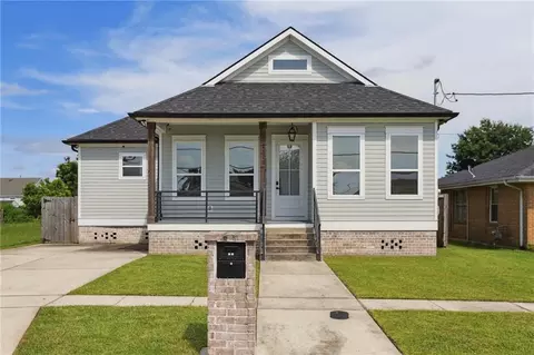 2313 Aycock St, Arabi, LA 70032