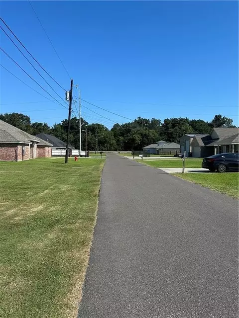 View/Area - 383 E 24th St, Reserve, LA 70084 photo 1 of 1
