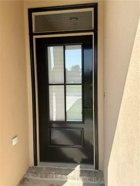 Entry Way - 383 E 24th St, Reserve, LA 70084 photo 1 of 4