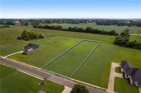 1324 Bonaire Trce, Alexandria, LA 71303