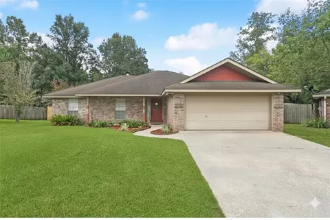 700 S Lake Verret Ct, Slidell, LA 70461
