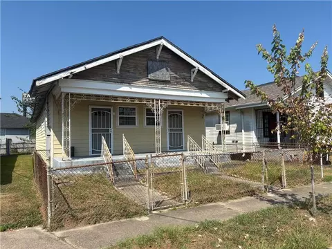 3512 Gibson St, New Orleans, LA 70122
