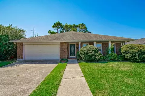 59 Yellowstone St, Kenner, LA 70065