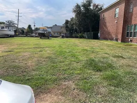 12 Rue Leville, New Orleans, LA 70124