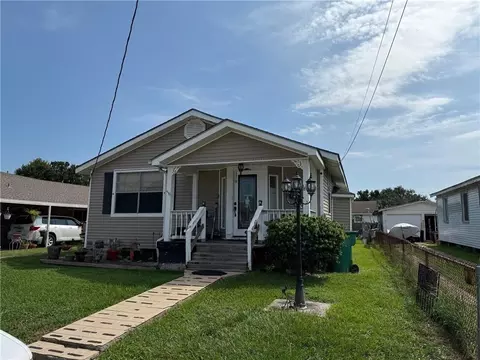 729 Zinnia Ave, Metairie, LA 70001