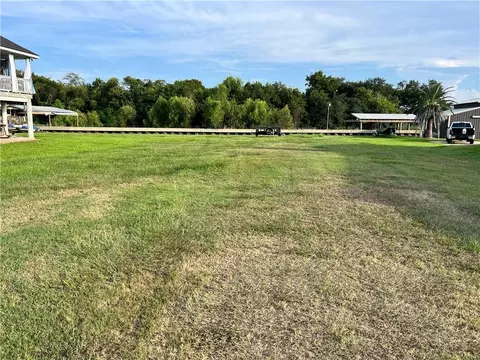 Darda Street, Lafitte, LA 70067 photo 5