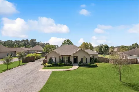 16518 Mp Planche Rd, Covington, LA 70435 photo 1