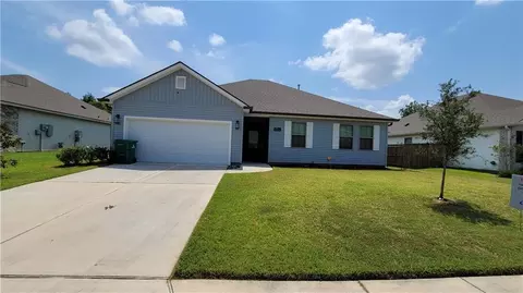 813 Dandelion Dr, Westwego, LA 70094