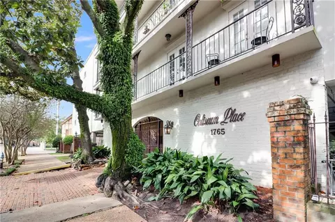 1765 Coliseum St #221, New Orleans, LA 70130