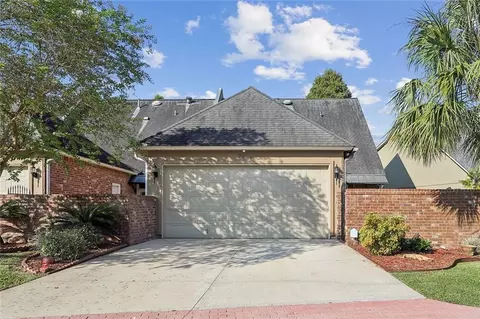 7043 Caddys Court Dr, Gonzales, LA 70737