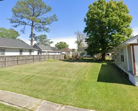 415 Deckbar Ave, Jefferson, LA 70121