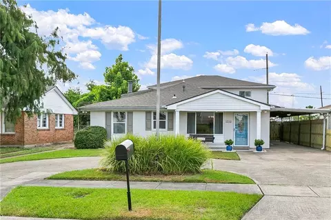 1710 Schnell Dr, Arabi, LA 70032