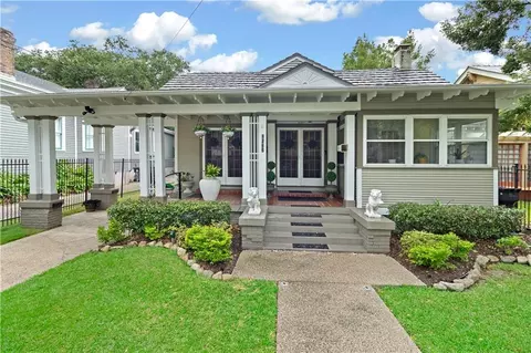 2622 S Carrollton Ave, New Orleans, LA 70118