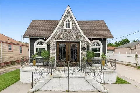 4036 Buick St, New Orleans, LA 70126