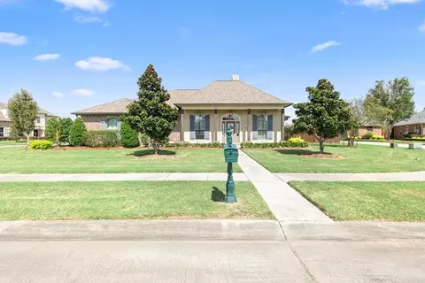101 Lac Petit Ct, Luling, LA 70070 photo 1