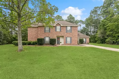 405 Independence Dr, Mandeville, LA 70471 photo 1