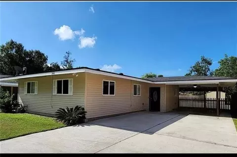 265 Sun Valley Dr, Slidell, LA 70458 photo 1