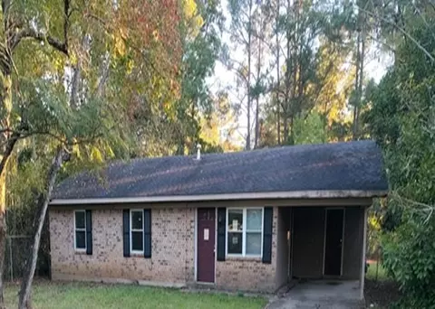 147 Payne Dr, Natchitoches, LA 71457