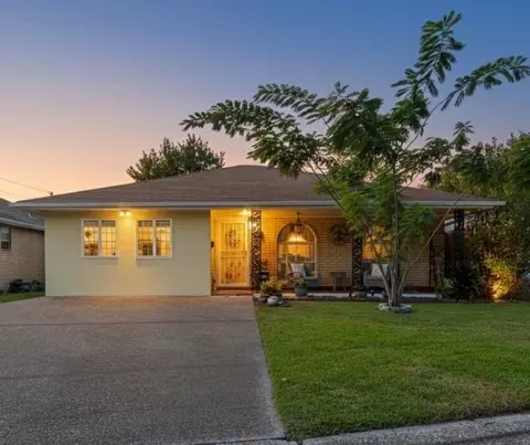3704 Clearview Pkwy, Metairie, LA 70006