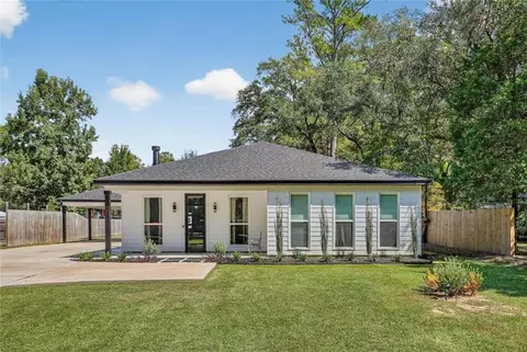 70274 Fuchsia St, Abita Springs, LA 70420